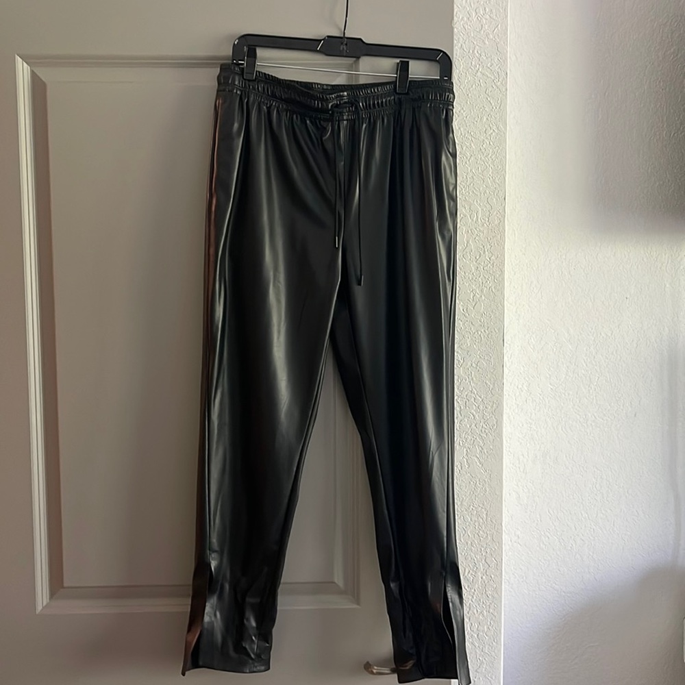 Leather like pants tied waist size 6